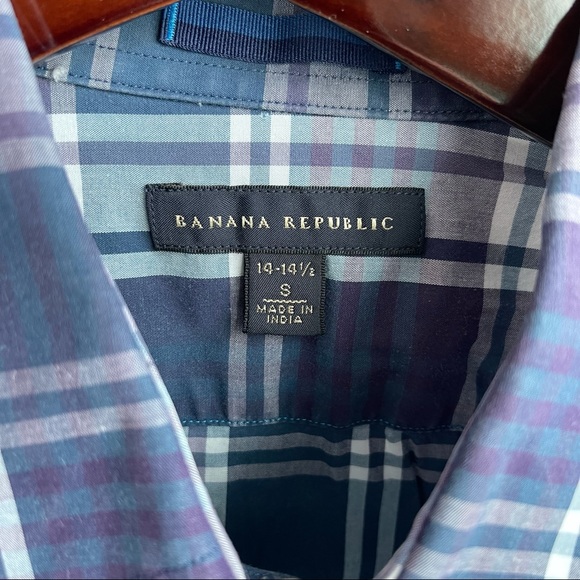 Banana Republic button down shirt - Picture 2 of 4
